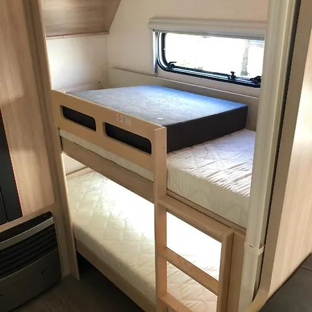Camping Caravana Hobby 545 Kmf